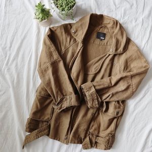 ARITZIA Wilfred Free Rayder
Jacket